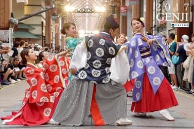 TACYON活動写真 12