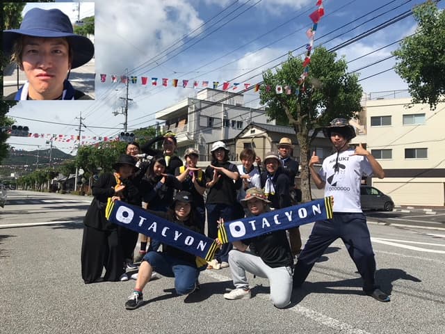 梅ノ辻競演場 万国旗!